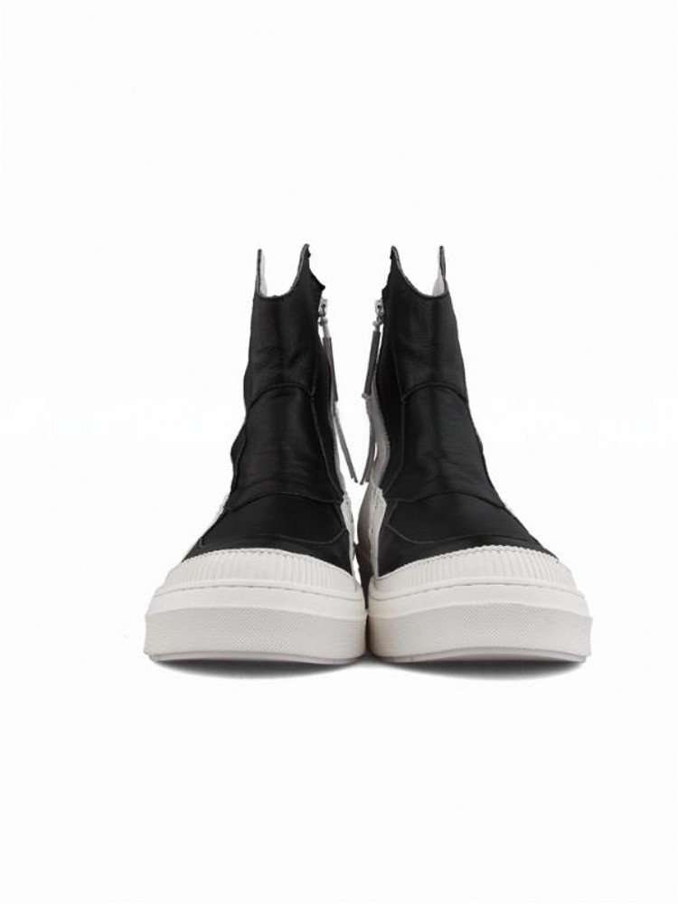 รองเท้าบูทสเก็ตบอร์ดหนังแท้ทำม - Skateboard บทวิจารณ์และราคา